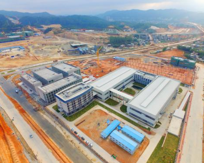 壯麗七十年·粵進(jìn)新時(shí)代 | 紫金縣 全域全面“融灣”，建設(shè)兩大重要承載地，夯實(shí)基礎(chǔ)軟件開發(fā)新篇章